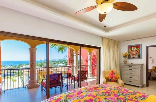 Cabo San Lucas Villa | Superb 2BR Villa Exceptional View at Los Cabos