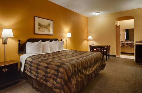 Mission Hotel | SureStay Hotel By Best Western Mission