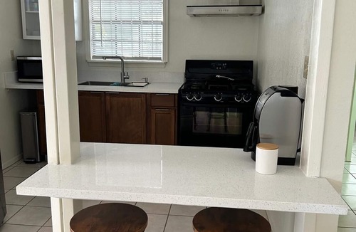 Pharr House | Sweet Spot in Pharr great for Shopping