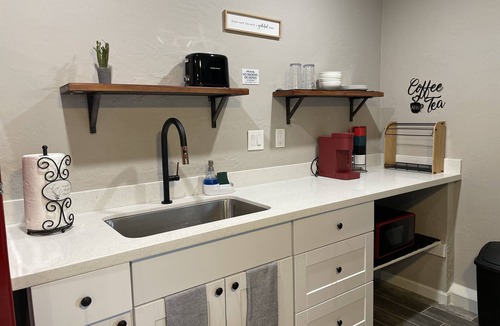 Alhambra Apartment | Sweet Studio on Glendale
