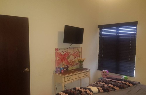 Benito Juarez Condo | Swimming pools, Gym and Basket Ball Court Caracoles A101