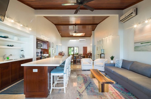 Tamarindo House | Tamarindo Beachfront 4BR Home with Private Pool – Best Location!