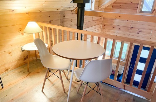 Viroqua Cabin | Tanager cabin at Driftless Creek