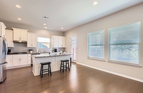 Cedar Park House | TCH - Spacious 4bd/3.5ba in Cedar Park with Yard