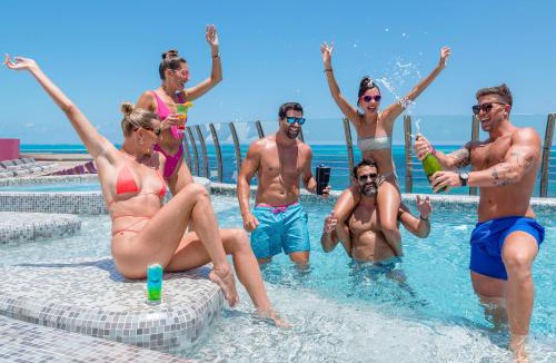 Zona Hotelera Resort | Temptation at The Tower Cancún Resort - All Inclusive - Adults Only