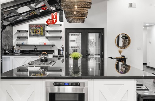 Regency Heights House | Tequila Fountain