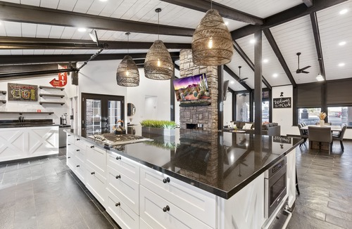 Regency Heights House | Tequila Fountain