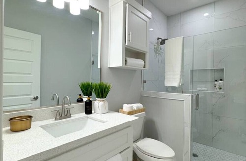 Alamo Apartment | Terracotta Suite in Alamo TX
