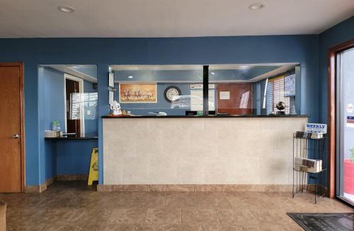 Raymondville Hotel | Texas Inn and Suites Raymondville