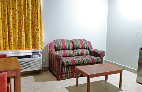 Edinburg Hotel | Texas Inn and Suites RGV