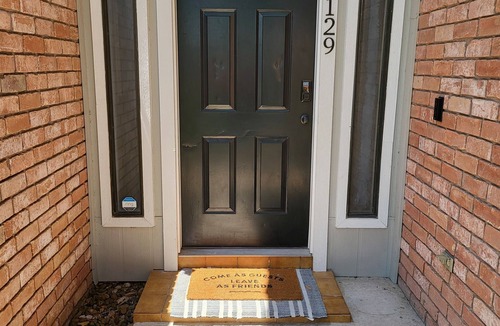 McAllen House | Texas-Sized Comfort w/Pool Near DHR- Sleeps 14
