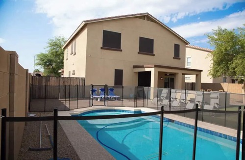Laveen House | The Art, Office & Music Gatewayn