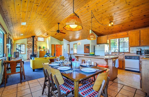 Crestline Cabin | ‘The Atomic Squirrel Lodge’ Lake Gregory Getaway!