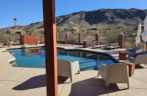 Phoenix Apartment | The best the desert has to offer. Beautiful views and a convenient location