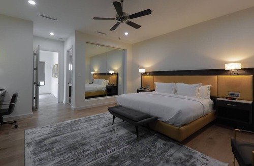 Mission Hotel | The Bungalows on Shary, Mission-McAllen