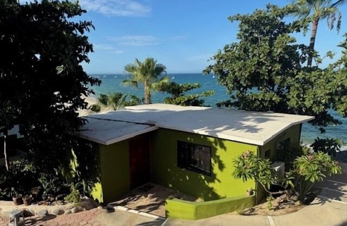Buenavista Apartment | The Casita Beachfront
