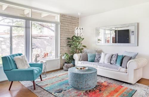 Camelback East Apartment | The Claremont #1