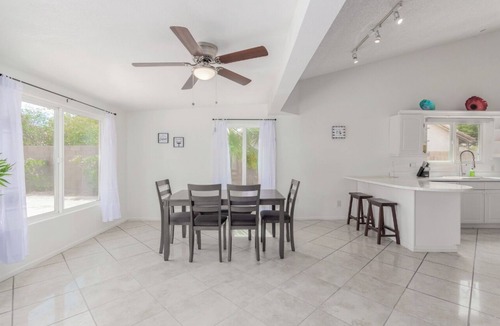 Val Vista Lakes House | The comfortable 3BR home is furnished with outdoor pool minutes away golf course