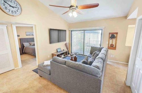 Tempe Apartment | The Cool Cactus Condo with Pool and Jacuzzi