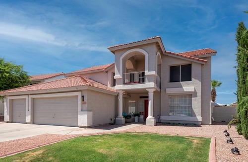 Avondale House | The Copper House