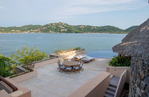Almacen Villa | The Crown Jewel Of Zihuatanejo! Stunning Views and Unparalleled Tranquility.