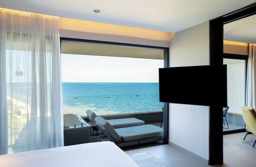 Puerto Morelos Resort | The Fives Oceanfront Riviera Maya - All Inclusive Optional