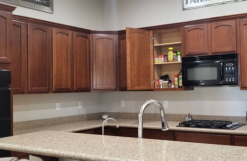 Palm Valley House | The Good Life in Goodyear.Pool.spa.Golf.Pool table minutes to ballfields/Stadium