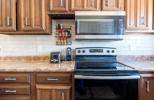 Tucson House | The heart of the desert with amazing views and hiking trails right outside!