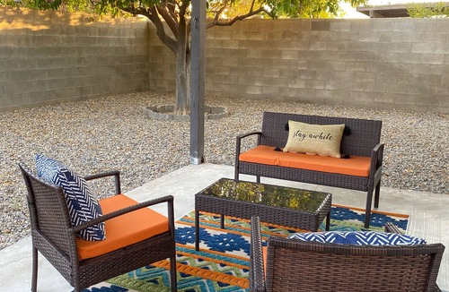 Yuma House | The Hillside Hacienda located in the heart of Yuma. Hospital Nearby.