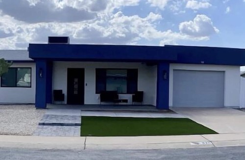 East Mesa House | The Igloo - 55+ Friendly Private Home in Quiet Neighborhood!