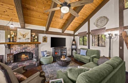 Crestline House | The Lake Chalet
