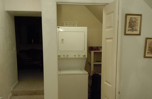 Oracle Apartment | The LANDMARK Western Apartment