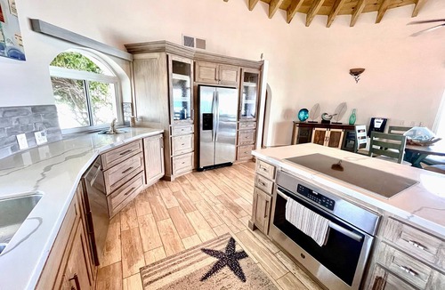 Las Conchas House | THE MOST BEAUTIFUL, UPDATED, & CLEAN BEACHFRONT HOME!