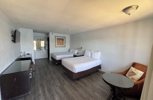 Laughlin Hotel | The New Pioneer
