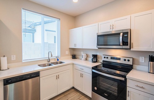 Glendale Apartment | The One 213
