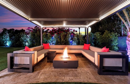 Fairway Park House | The PinkPalm 3, Heated Pool!, 6 min to Old Town!