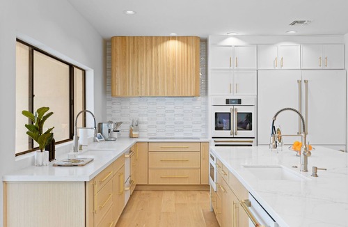 Casa Rica House | The Tiercel – 20-Person Spa, Heated Salt Pool, Pickleball, 2025 Renovation