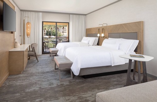 Paradise Valley Village Resort | The Westin Kierland Resort and Spa