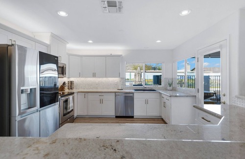 Desert Foothills Estates House | The Wren 3 BD luxury retreat w. free heated pool