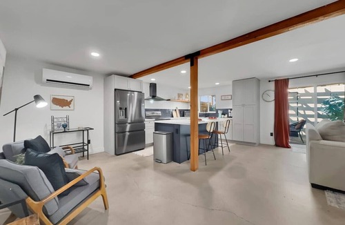Mesa House | The Zen Den Studio 1 Pool-Gym