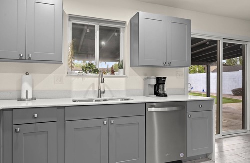 Mesa House | This house is a 4 bedroom(s), 2 bathrooms, located in Mesa, AZ.