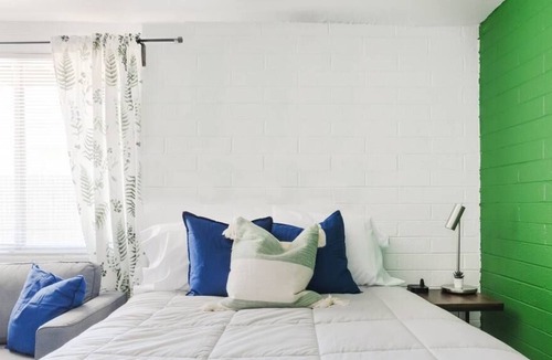 Riverside Apartment | This studio is a 1 bedroom(s), 1 bathrooms, located in Tempe, AZ.