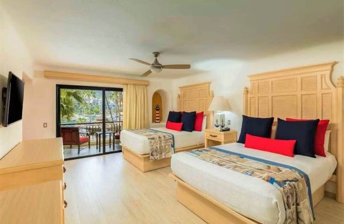 Marina Apartment | Three (3) Magnificent Studios at Los Cabos