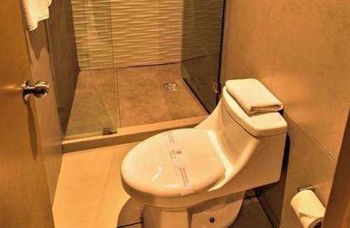 Zona Dorada Hotel | Three Well-Equipped Rooms in a Prime Area Near Dining & Entertainment