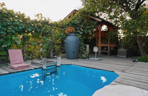 Besqaynar House | Tiny House Nada Vineyard