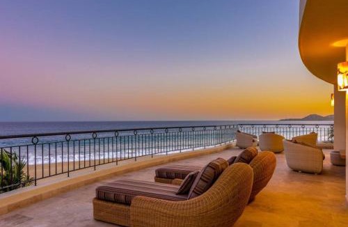 Zona Hotelera House | Tortuga-World Class Ocean Front Villa5 500ft