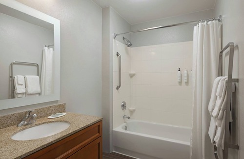 Rancho Cucamonga Hotel | TownePlace Suites by Marriott Ontario Airport