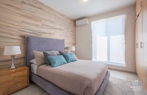 La Paz House | Townhome w/Private Patio, Parking & POOL onsite