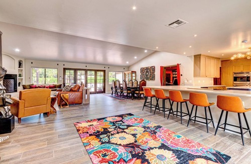 Tempe House | Train Watching House. Across from ASU - Near DT Tempe. Lots of amenities