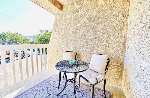 North Redondo House | Tranquil 2-bedroom townhome near Hermosa Beach and Redondo Pier. Pet friendly!